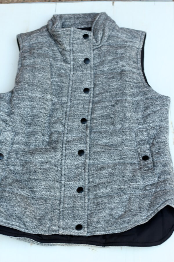 Skies are Blue Wels Quilted Puffer Vest 