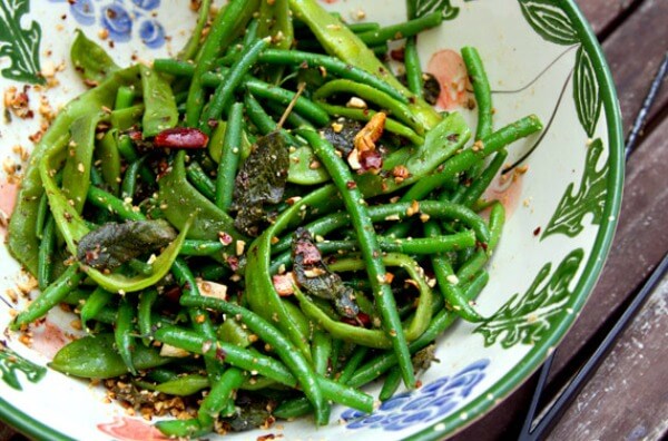 Delicious Paleo Green Beans with Sage & Almond Burnt Butter - perfect for Thanksgiving!
