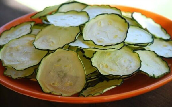 These Salty Zucchini Chips are simple and a perfectly healthy snack!