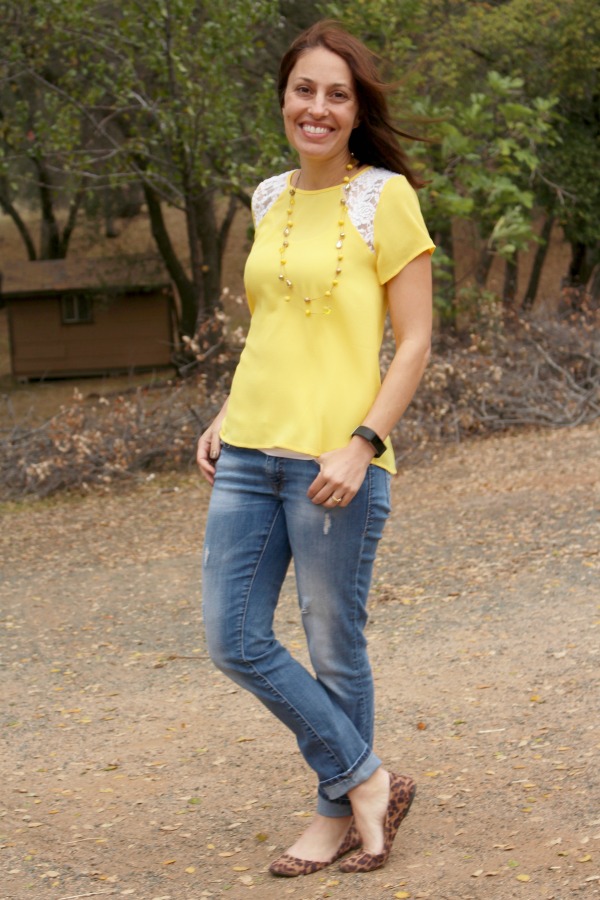 Here's my October Stitch Fix Review! I love the two-toned Dayanara button down top, and the Evella boatneck top! The Liza colored skinny jean and Diba Rue two strap booties were my fave!!! 
